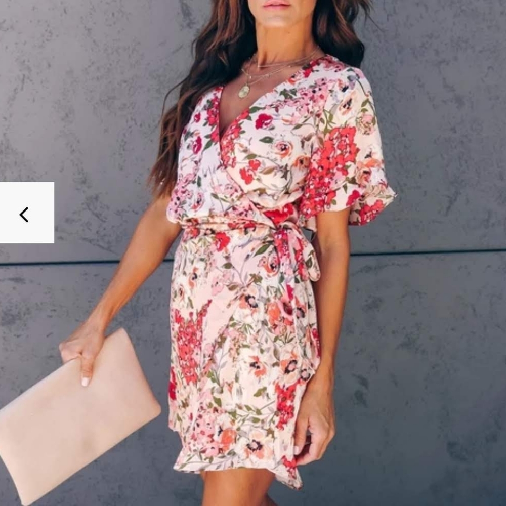 FLORAL WRAP DRESS NWT 6-10